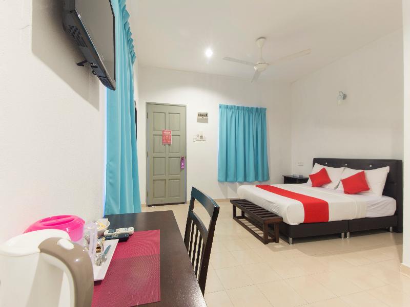 Alpha Motel Pantai Cenang  Exterior photo